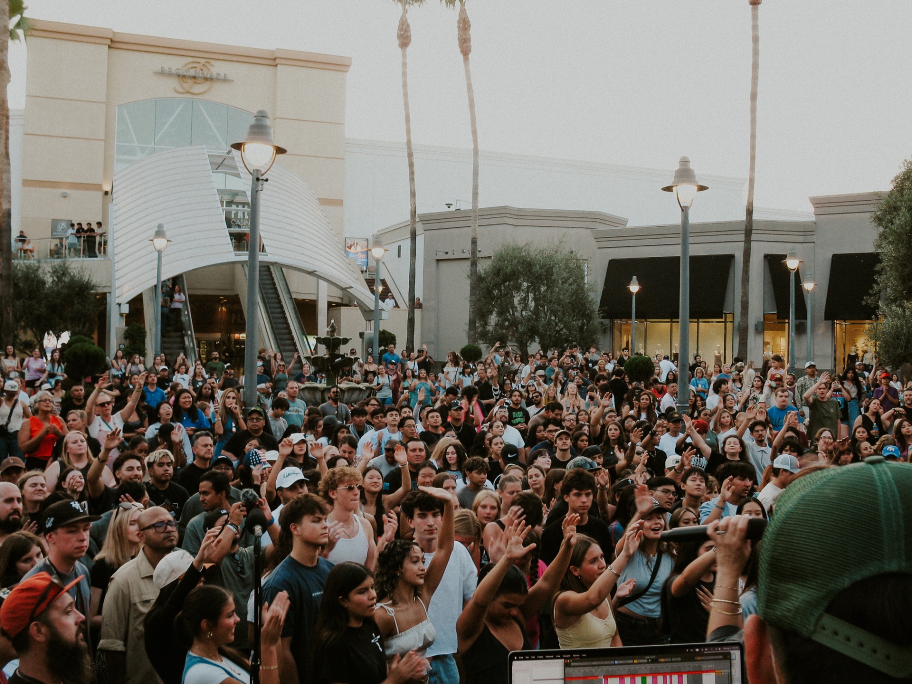 Previous California Will Be Saved gathering 5